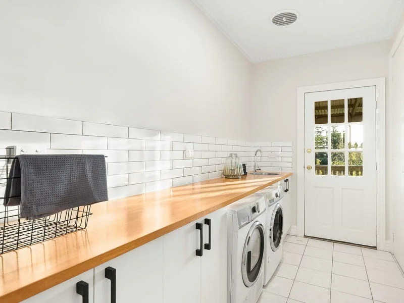 Gracemont: laundry